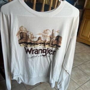 Cropped long sleeve barely worn